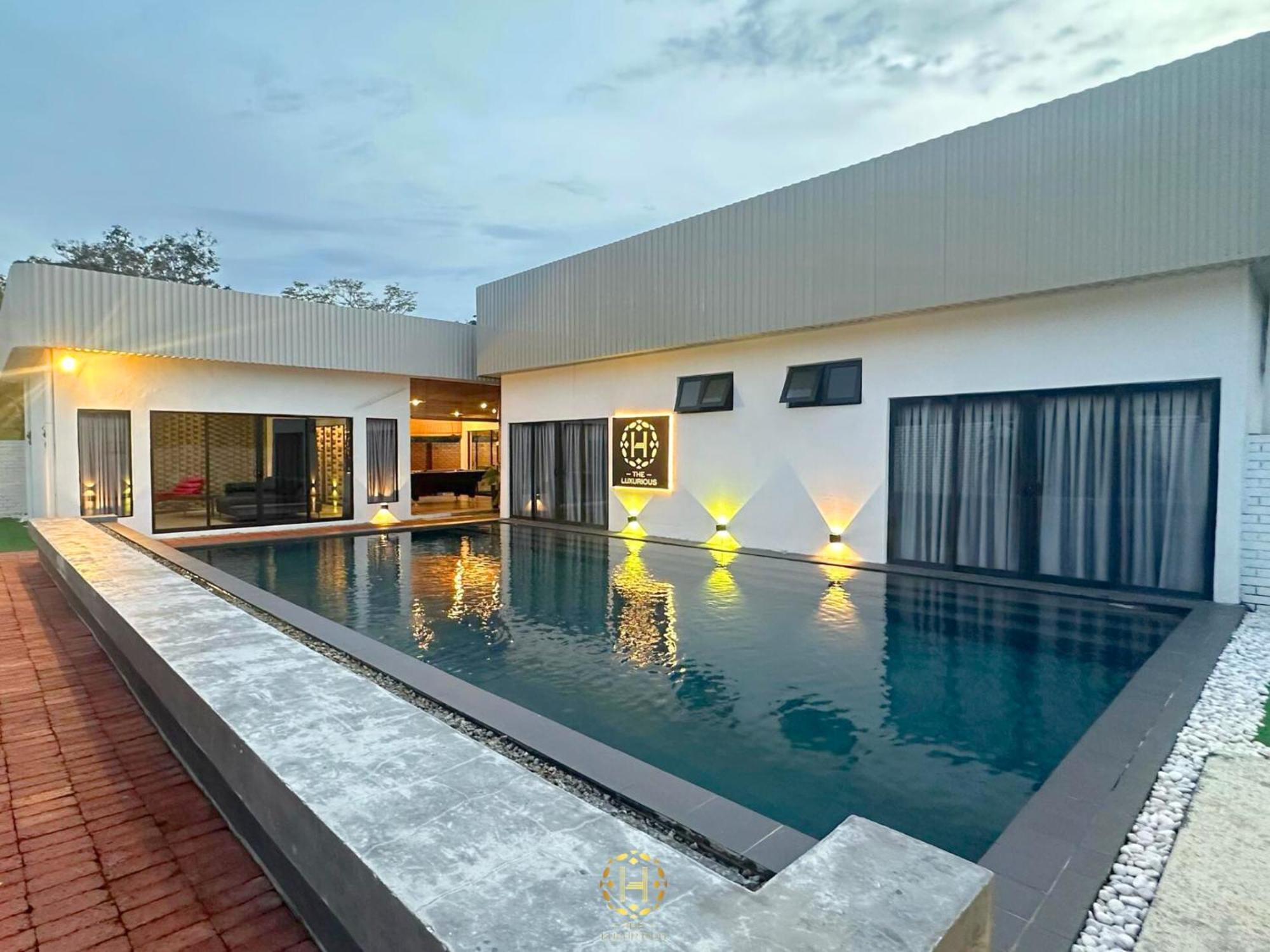 فيلا The Luxurious 1256, A Famosa Melaka ألور غاجا المظهر الخارجي الصورة